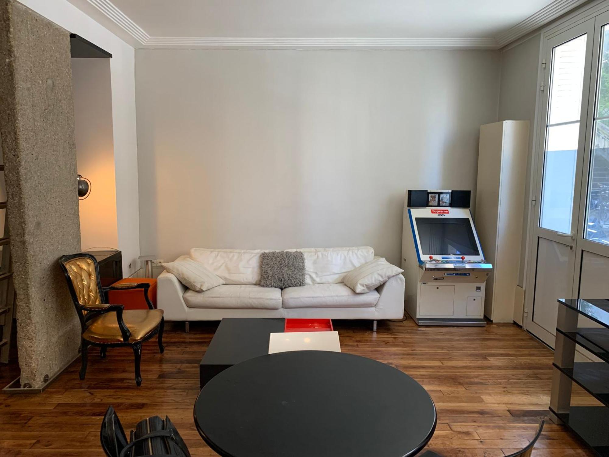 Appartamento Loft Montmartre Au Pieds Des Vignes Parigi Esterno foto